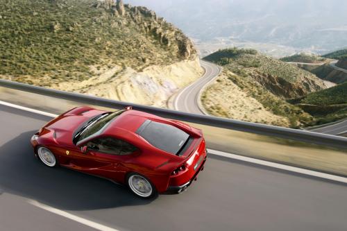 ferrari-812-superfast-23