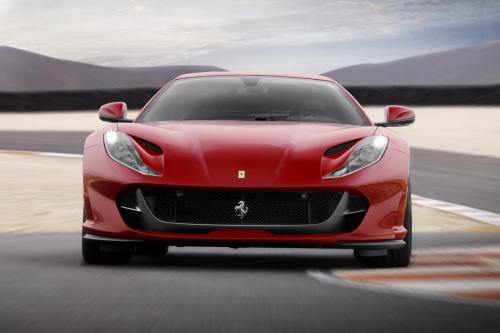 ferrari-812-superfast-24