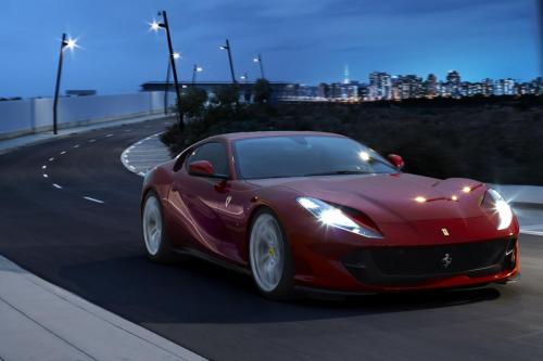 ferrari-812-superfast-28