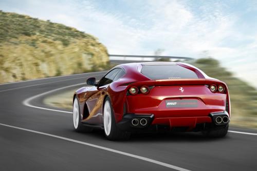 ferrari-812-superfast-30