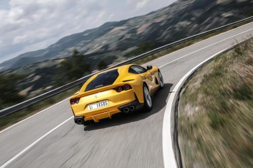 ferrari-812-superfast-36