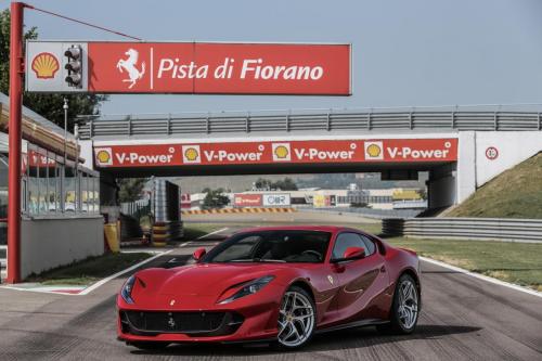 ferrari-812-superfast-49