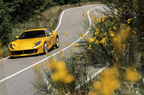 ferrari-812-superfast-54